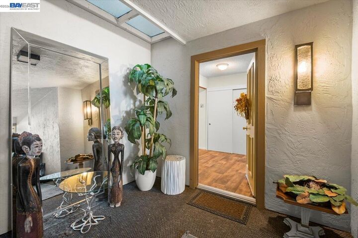 Property Photo:  3441 Tice Creek Rd 4  CA 94595 