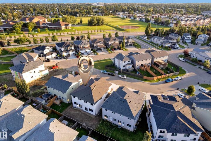 Property Photo: 42 Hammett Gate AB T7X 0V2