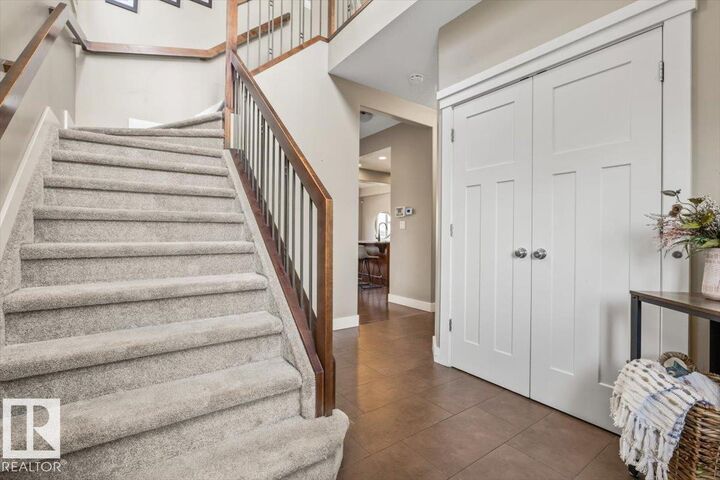 Property Photo:  14 Ellison Court  AB T8L 0M9 