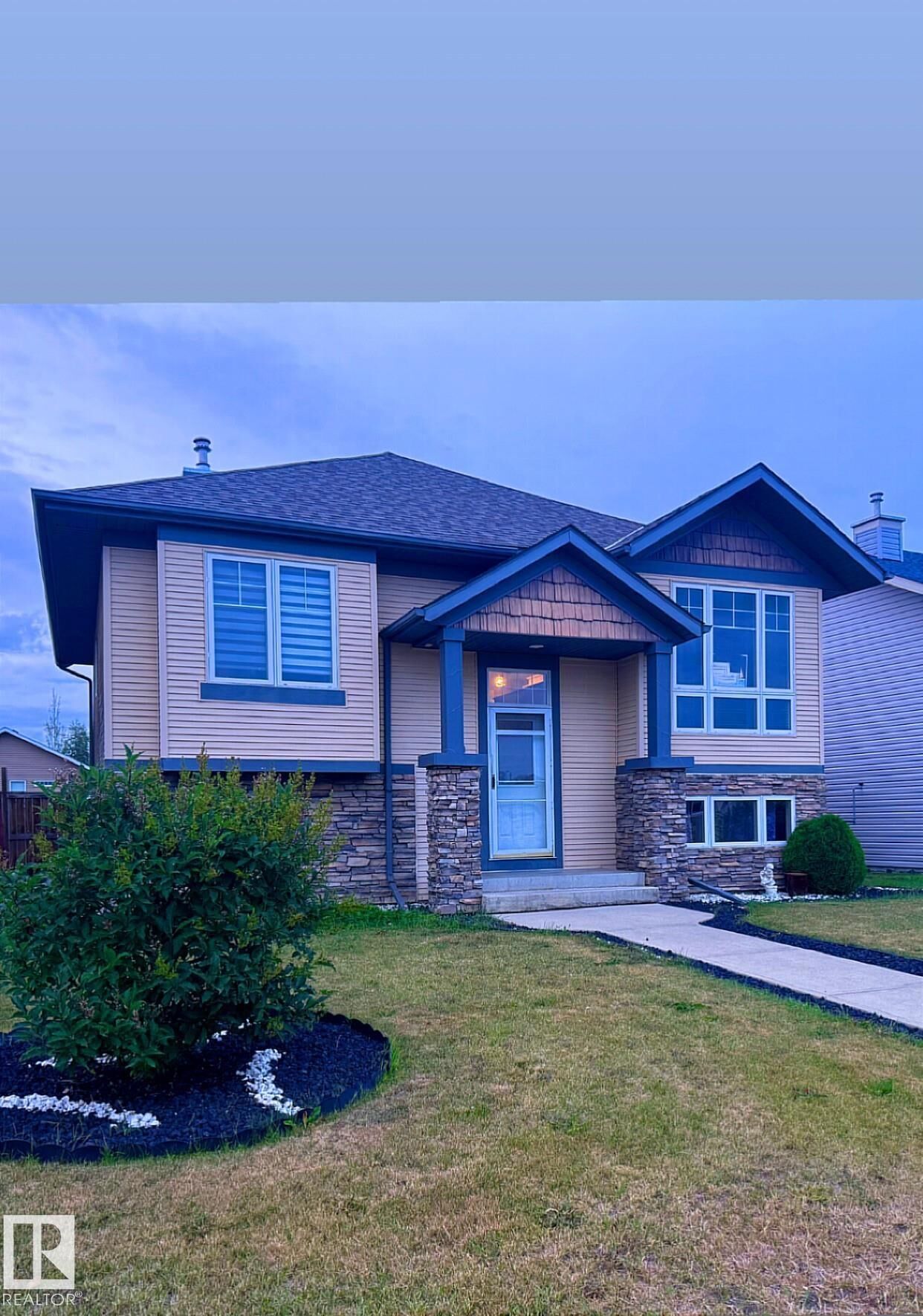 Property Photo:  10 Mackenzie Ranch Way  AB T4L 0A7 