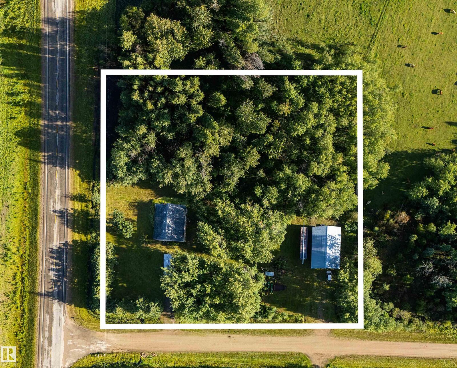 Property Photo:  6432 Twp Road 542 A  AB T0E 0S0 
