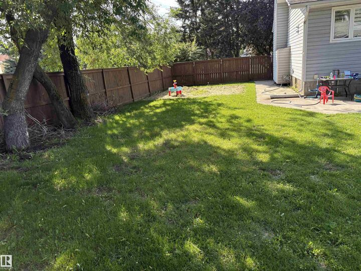 Property Photo:  4703 59 Street  AB T9M 1T8 