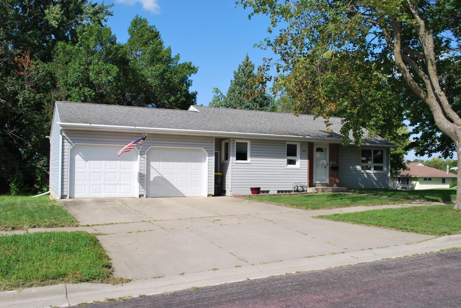 Property Photo:  455 Ward Street  MN 56031 