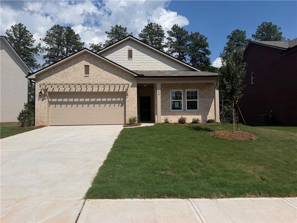 Property Photo: 113 Maison Court GA 30253