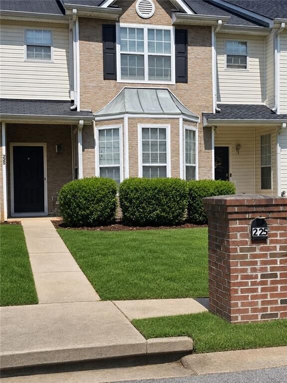 Property Photo:  225 Odyssey Turn NW  GA 30012 