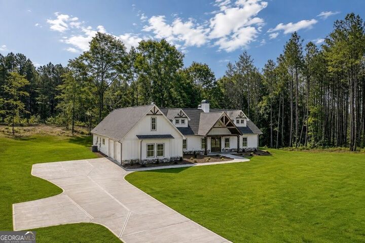 Property Photo: 153 Riversong Road GA 30117