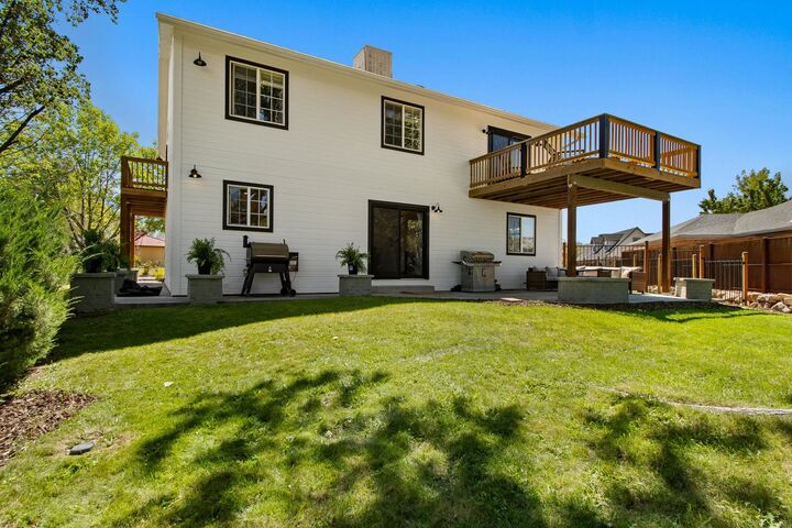 Property Photo:  395 Ridgeway Drive  CO 81507 