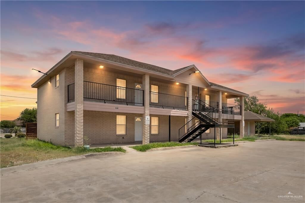 Property Photo: 800 W Javelina Drive TX 78577