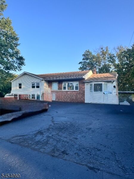 Property Photo:  915 US Highway 202  NJ 08869 