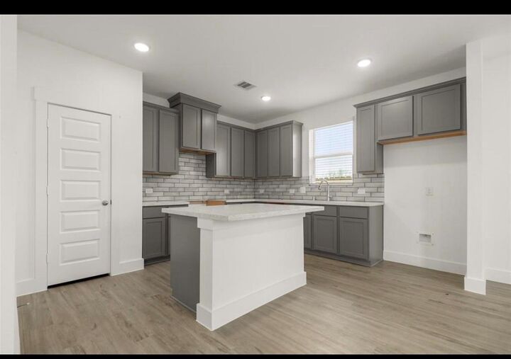 Property Photo:  4639 Mesquite Trail Blush  TX 77362 
