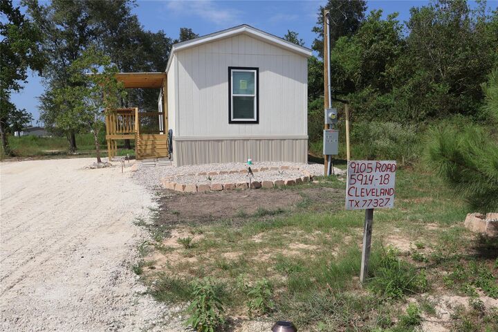 Property Photo:  9105 5914 18  TX 77327 