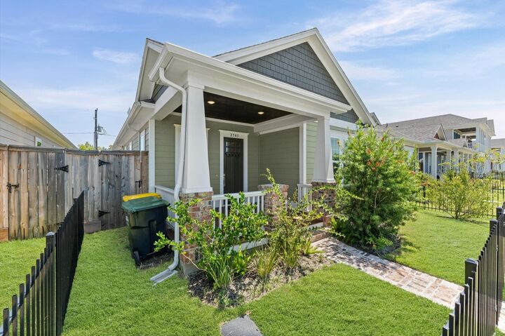 Property Photo:  2505 Houston Avenue  TX 77581 