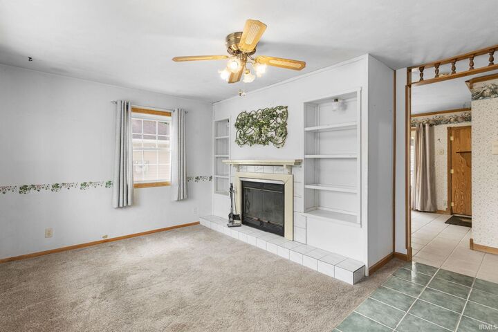 Property Photo:  147 N Oakley Avenue  IN 46544-3815 