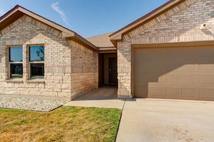 Property Photo: 6904 56th Street TX 79407