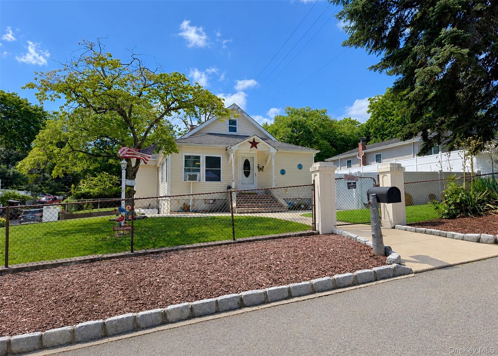 Property Photo: 170 Woodycrest Drive NY 11738