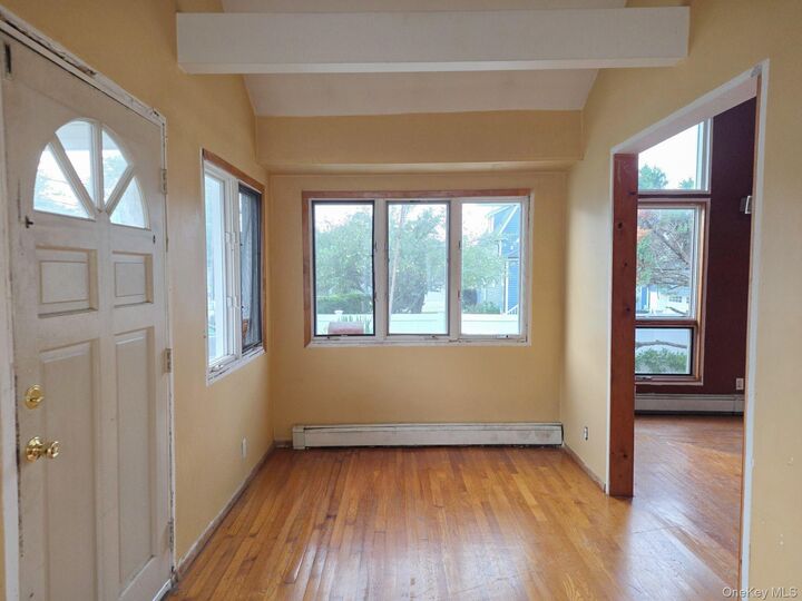 Property Photo:  26 Gordon Place  NY 11520 