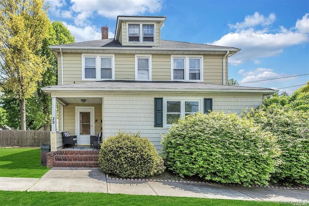 Property Photo:  29 Ford Street  NY 11542 