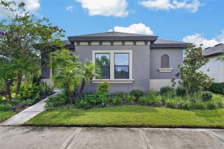 Property Photo:  12427 Bay Estuary Bend  FL 33579 