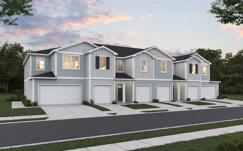 Property Photo:  