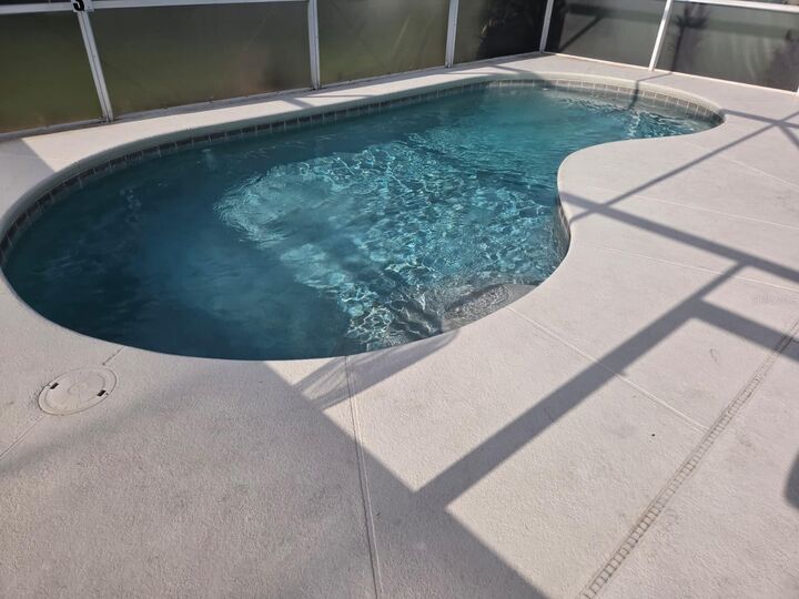 Property Photo: 142 Pine Cone Drive FL 33897