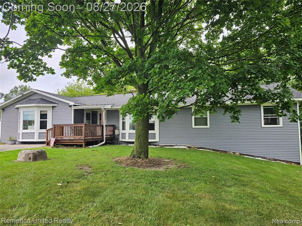 Property Photo: 252 Pinewood Drive MI 48836 9518