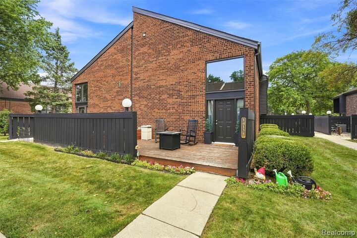 Property Photo: 14138 Ziegler Street MI 48180 5354
