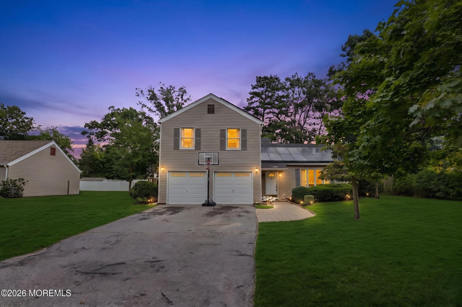 Property Photo:  1005 Eastwind Avenue  NJ 08753 