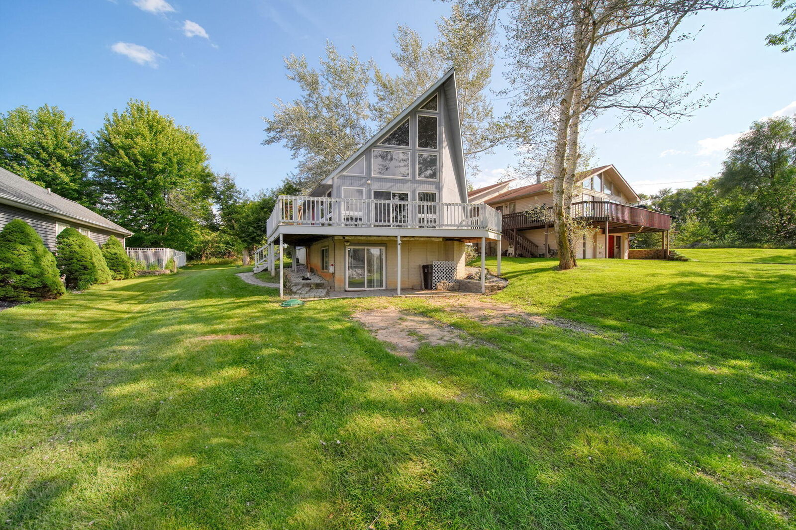 Property Photo:  169 Riviera Drive  MI 49230 