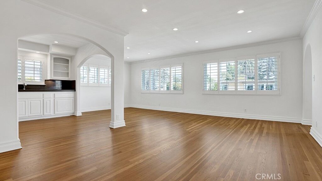 Property Photo: 278 Jasmine 5 CA 92651