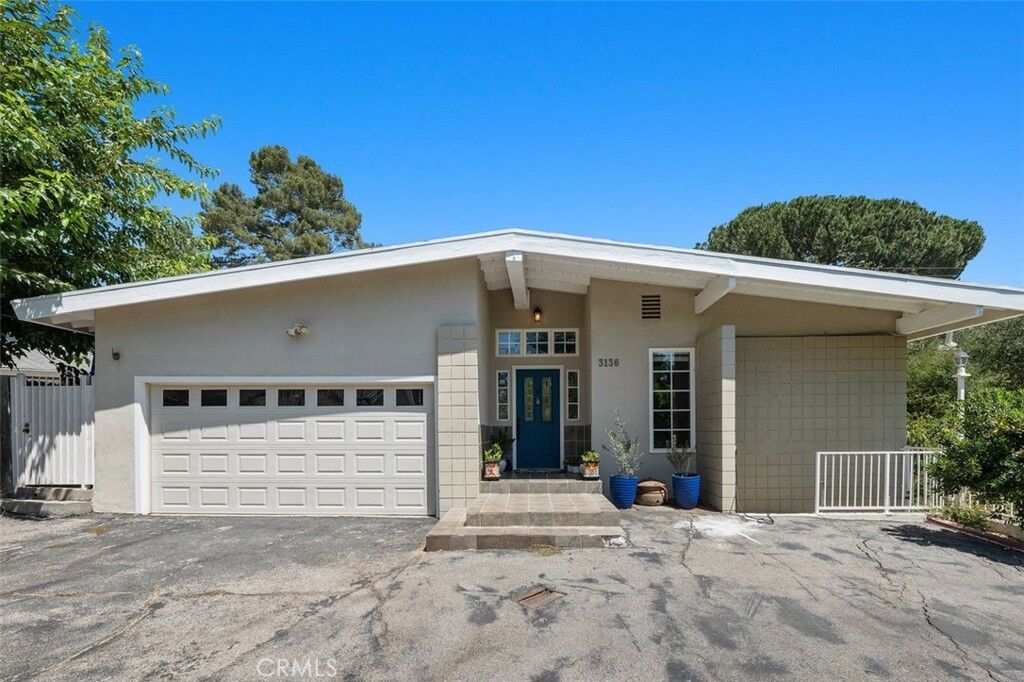 Property Photo: 3136 Frances Avenue CA 91214