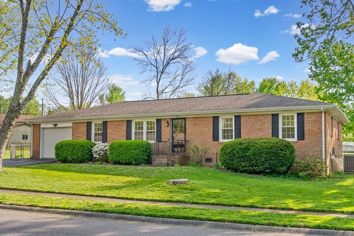 Property Photo:  3611 Bahama Dr  KY 42240 