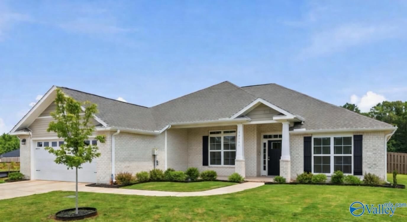 Property Photo:  3004 Joseph Drive  AL 35603 
