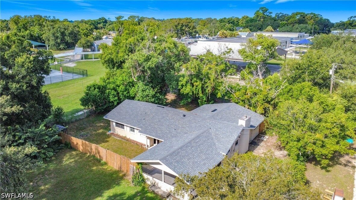 Property Photo: 3414 Portersfield Road FL 32808