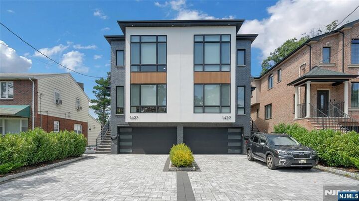 Property Photo:  1427 Anderson Avenue  NJ 07024 