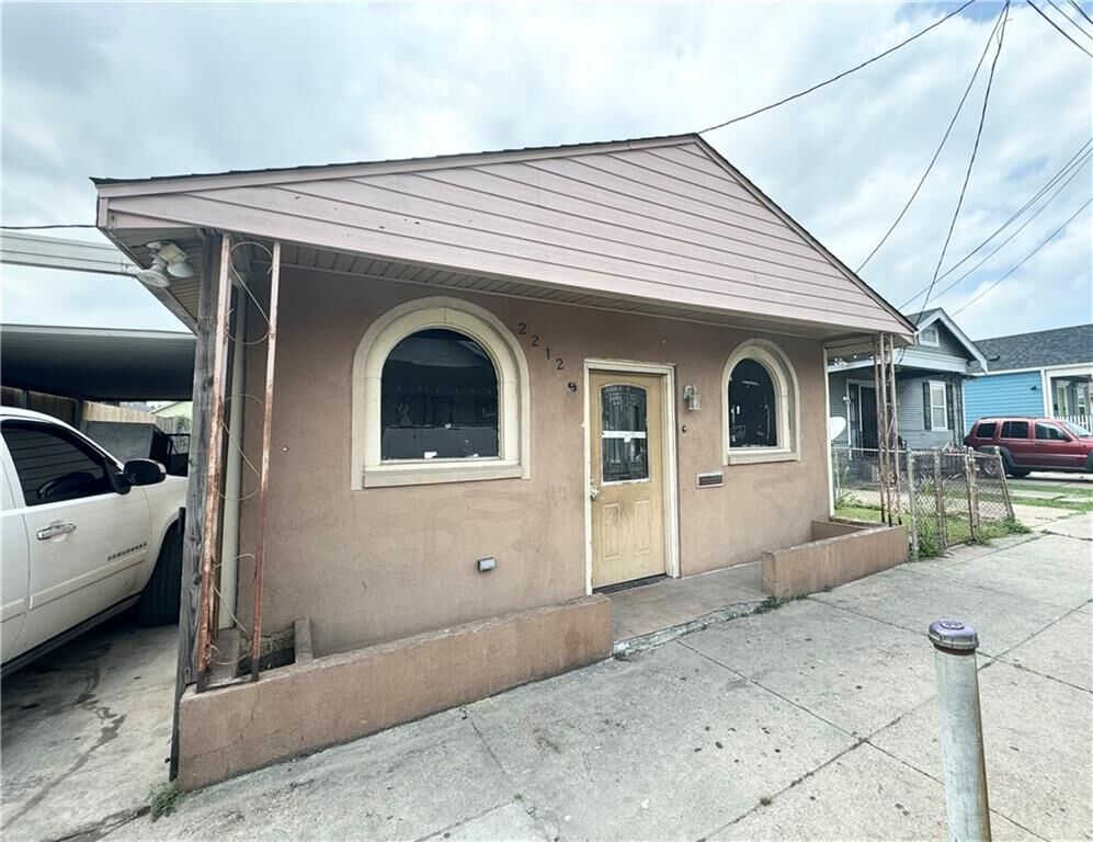 Property Photo: 2212 Port Street LA 70117