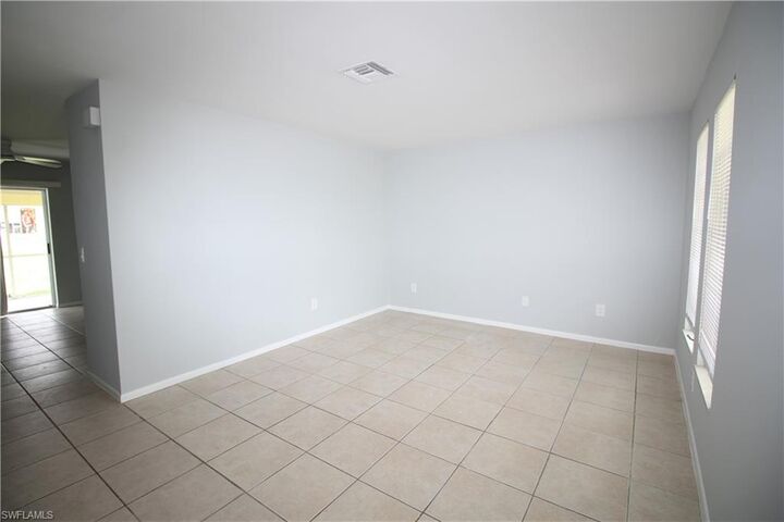 Property Photo: 613 Hancock Bridge Pkwy FL 33990