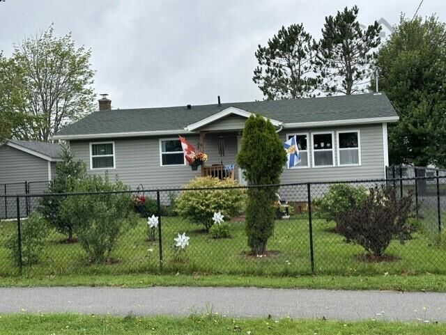 Property Photo:  2064 South Main Street  NS B0K 2A0 
