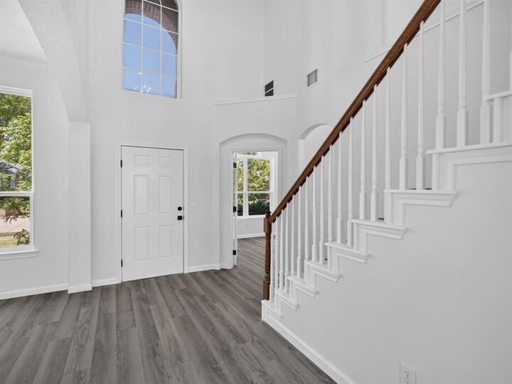 Property Photo: 1712 Elm Spring Court TX 75002