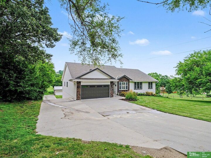 Property Photo: 8529 S 25th Street NE 68147