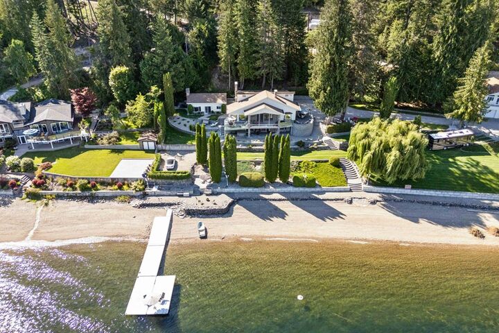 Property Photo: 4842 Sunnybrae Canoe Point Road BC V0E 2X1