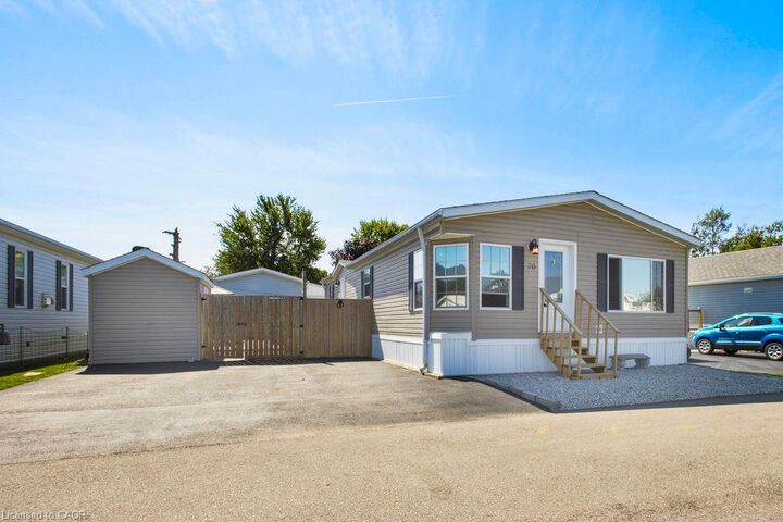 Property Photo:  26 Elm Street  ON N0B 2J0 