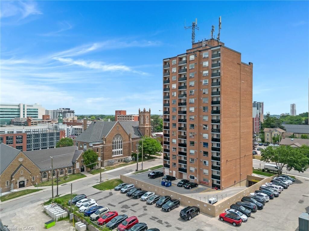Property Photo:  64 Benton Street 902  ON N2G 4L9 