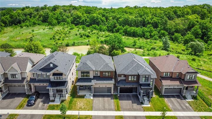 Property Photo: 97 Lilac Circle ON N3W 0H6