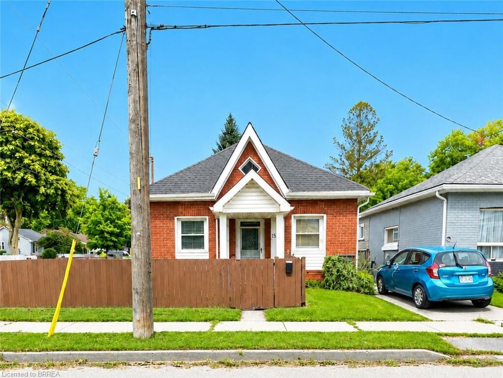 Property Photo: 15 Esther Street ON N3S 6K3
