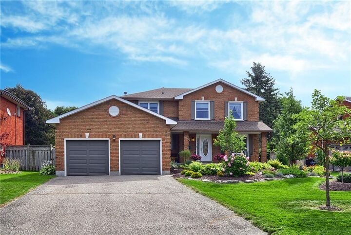 46 Douglas Drive — photo 1