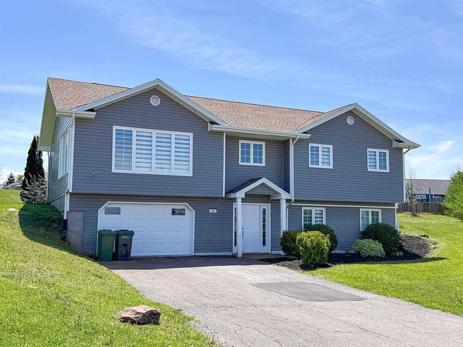 Property Photo: 46 Maclauchlan Drive PE C1B 1M2