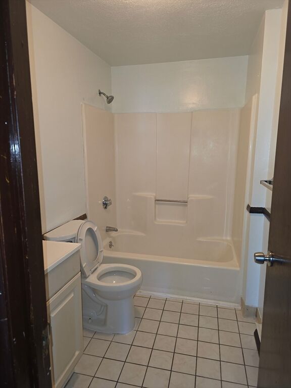 Property Photo: 55-57 South Street 14 MA 01901
