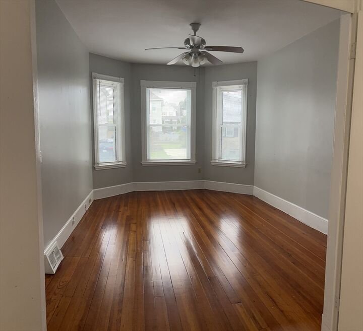 Property Photo:  427 Winthrop St 1  MA 02152 