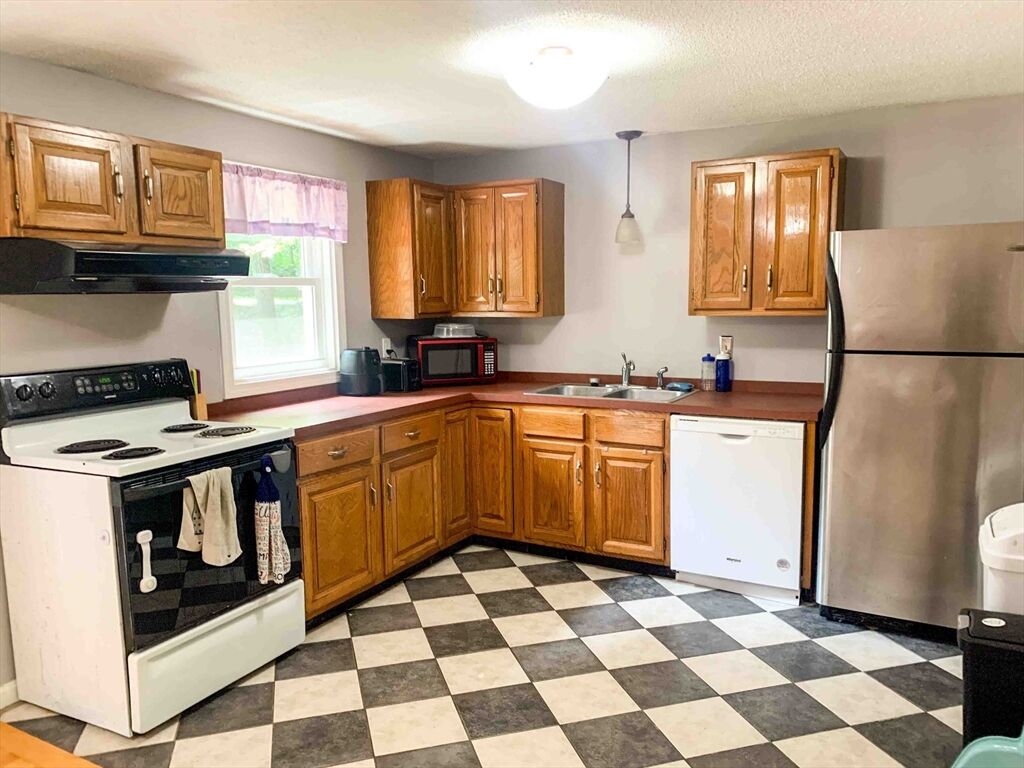 Property Photo: 48 Stillwater Rd B MA 01373