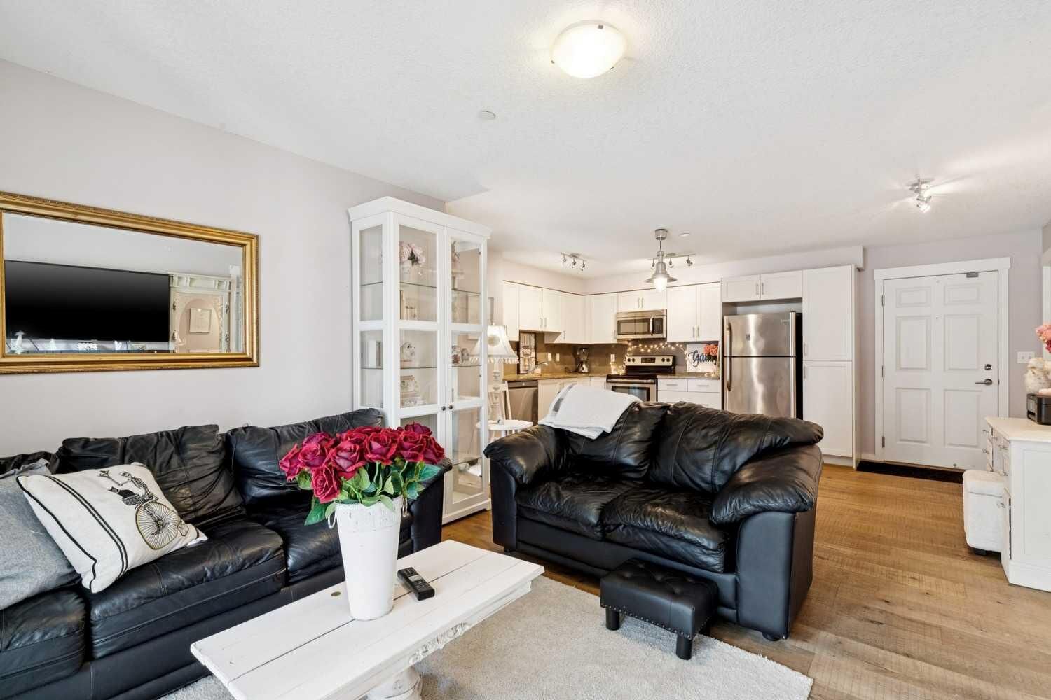 Property Photo:  279 Copperpond Common SE 3110  AB T2Z 1J1 